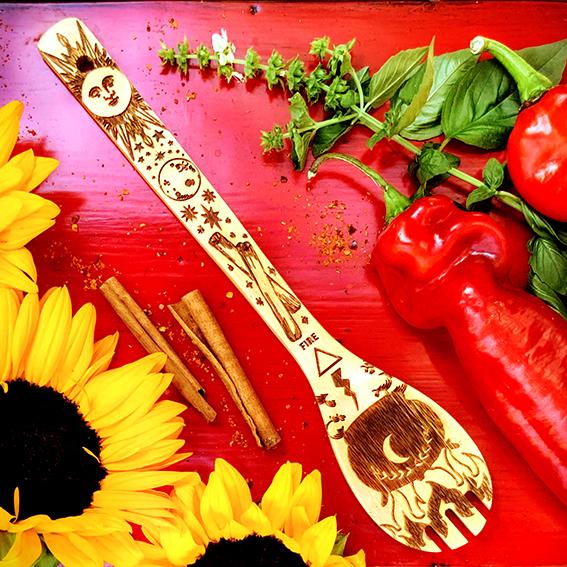 Five Elements Bamboo Large Kitchen Utensils Set
